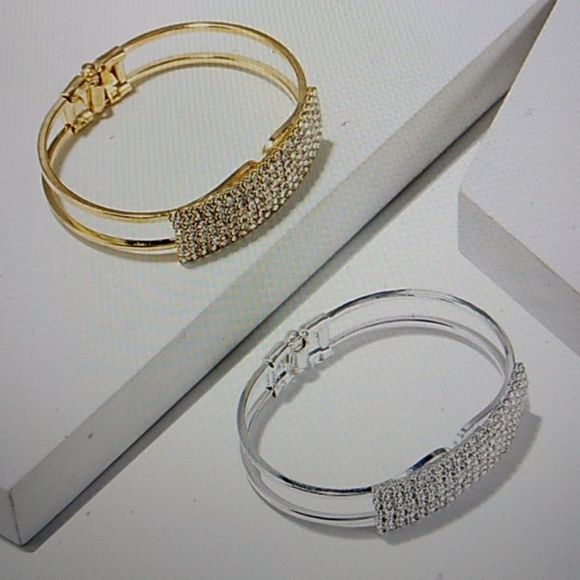 2x $12 Fashion ladies Silver Plated Color with Rhinestone Bracelet Bangles. - Picture 4 of 5